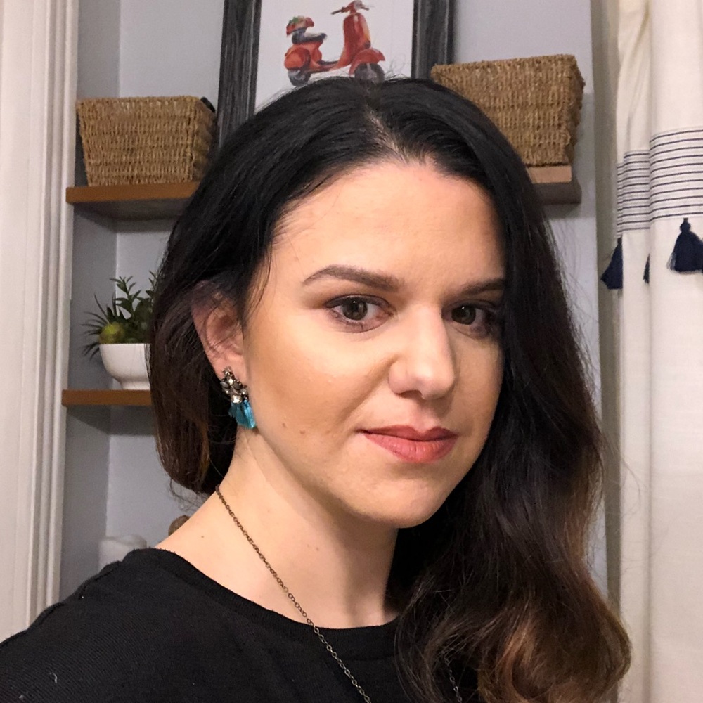 Meet your Posher, Sara